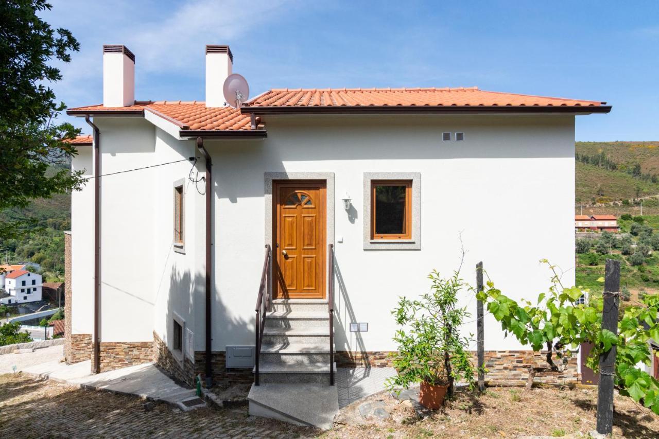 Casa Domingas Holiday home *